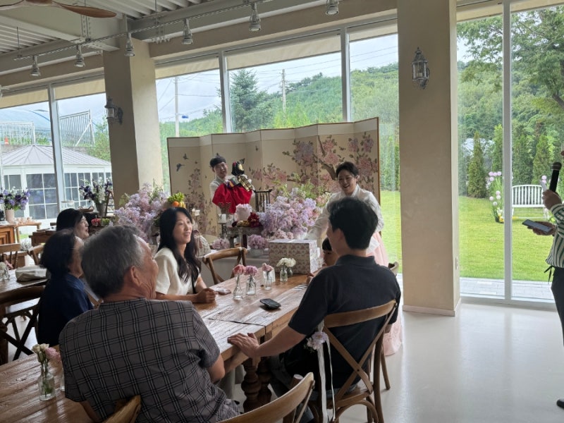 춘천 메리키친에서 진행된 소규모 돌잔치 가족과 가까운 분들이 함께하는 따뜻한 자리, 엔....