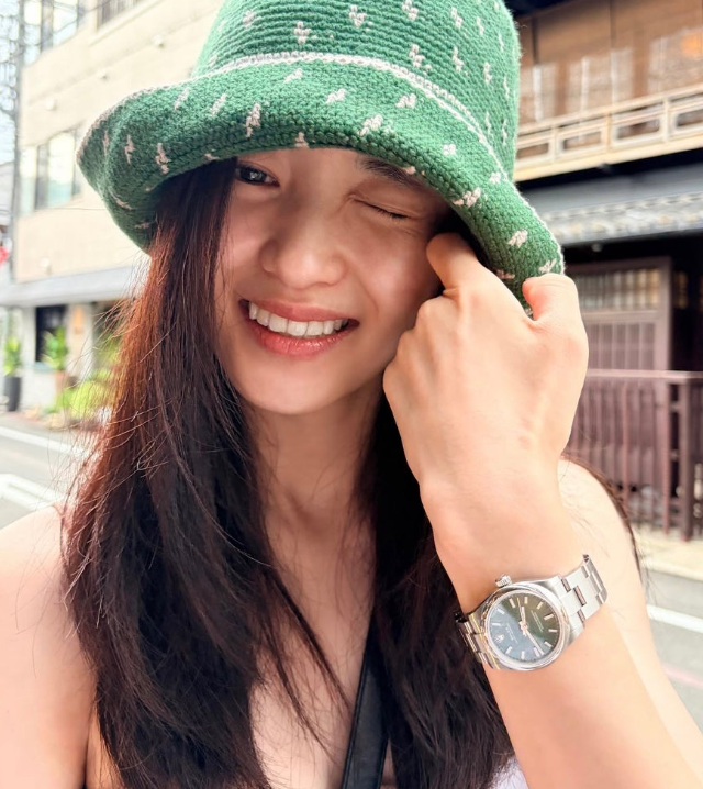 The Cheapest is 10 Million Won? Shocking Information on Kim Tae-ri's Rolex Watch