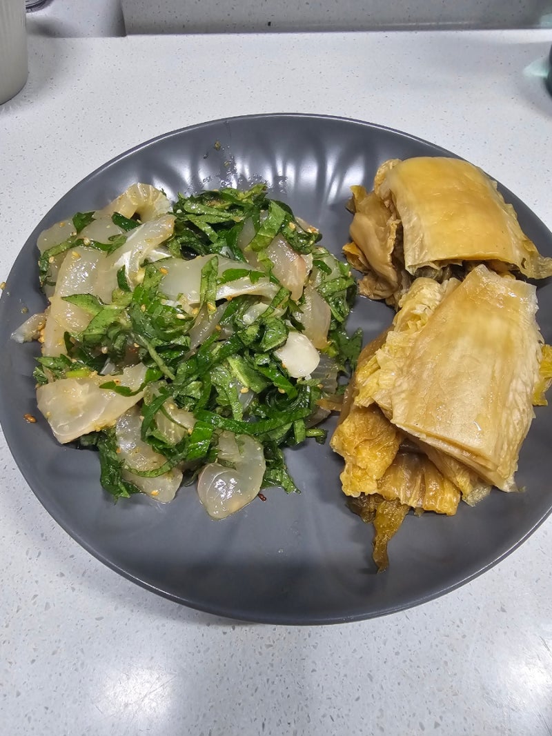광어회 맛있게 먹는 방법 들기름 광어 깻잎 무침 레시피 순곡 원주 약주 사케 술안주 추천