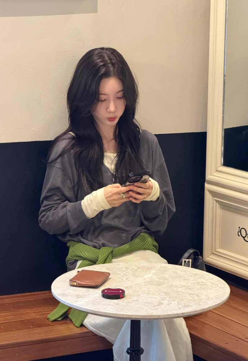 첫사랑룩의 정석이라는 정채연 사복 패션 온앤온 브랜드 가격 착장정보 핀터레스트룩