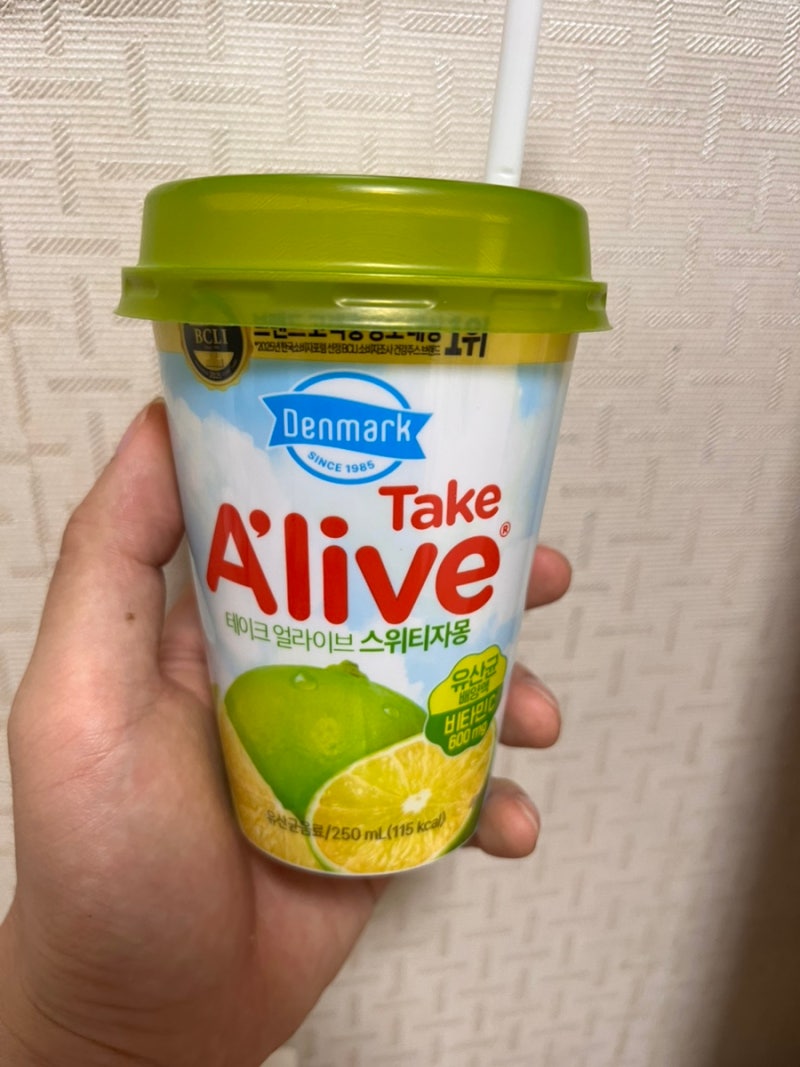 편의점 음료 추천 비타민C 600mg 충전 동원 테이크 얼라이브 스위티자몽 후기