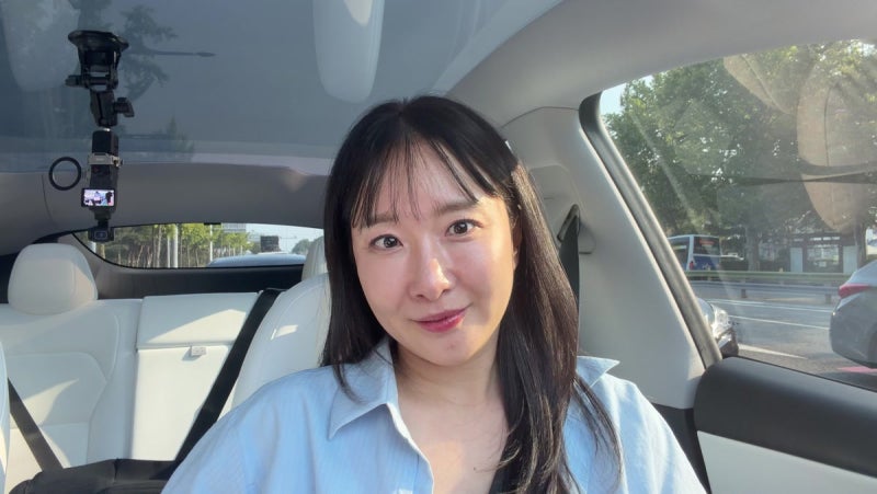 테슬라 블랙박스는 룸미러블랙박스로!! (아이나비 RM100 실사용)