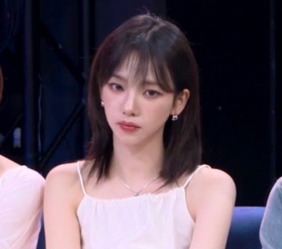 카리나 중단발 레이어드컷, 층을 어디부터 넣느냐가 전부예요