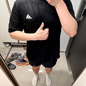 아디다스 남자 러닝복 세트추천 가성비 좋은 반팔 티셔츠와 런잇 쇼츠 후기