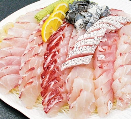 “복날에 삼계탕 대신 민어를 먹었다? 여름 보양식으로 사랑받은 이유”