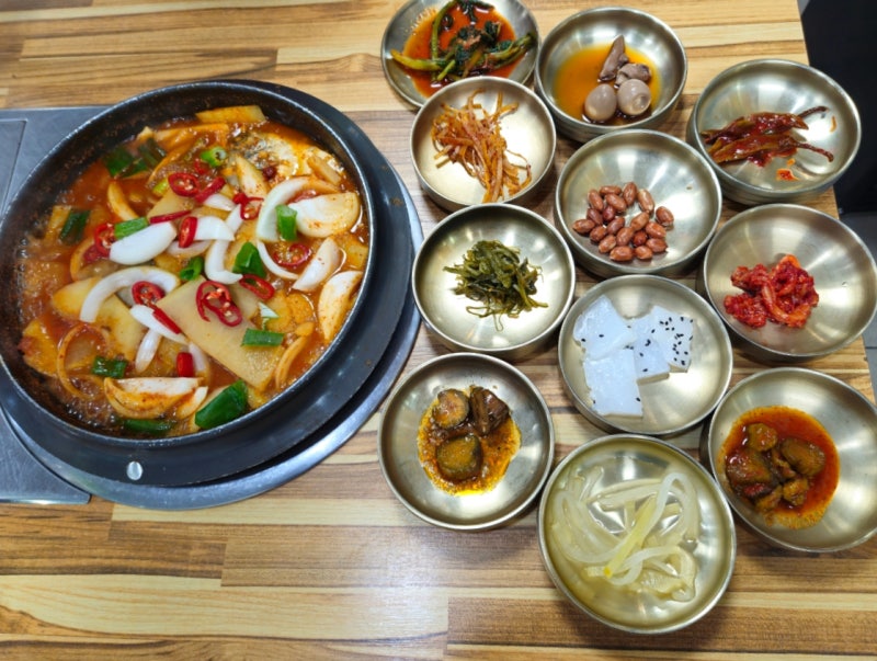 성남 중앙공설시장 전주식당 병어조림 생생정보맛집