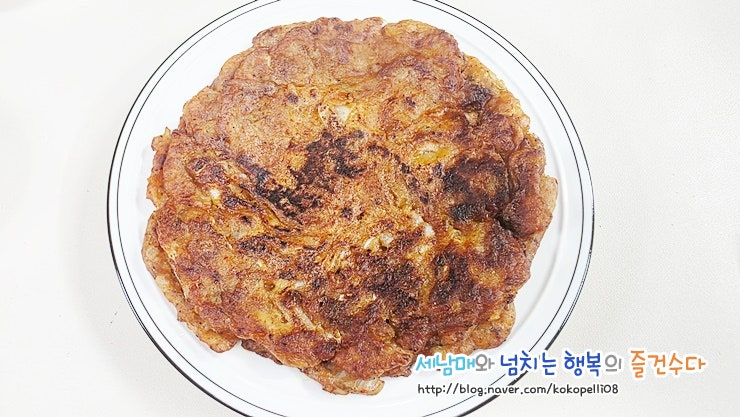 비 오는 날 딱! 참치김치전 바삭하게 만드는 법 레시피