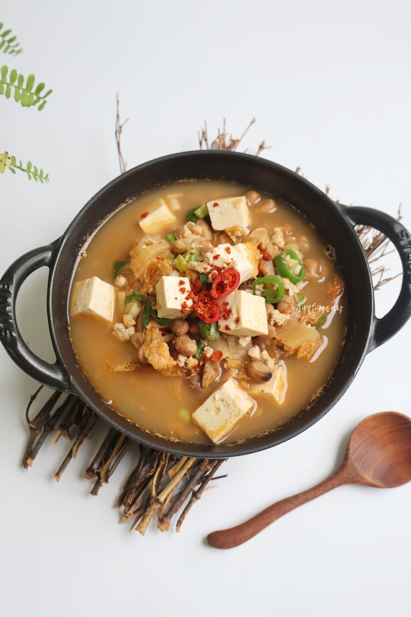 청국장 맛있게 끓이는법 돼지고기 김치 청국장찌개 레시피