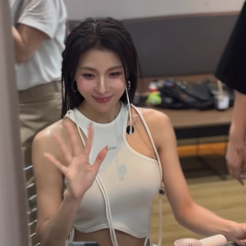07년생과 29살 차이 하지원, 26학번 새내기 된 사연