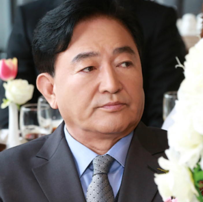 배우 임채무 나이 프로필, 아내 재혼 사별 자녀 고향 학력 두리랜드 190억 빚 근황까지 총정리