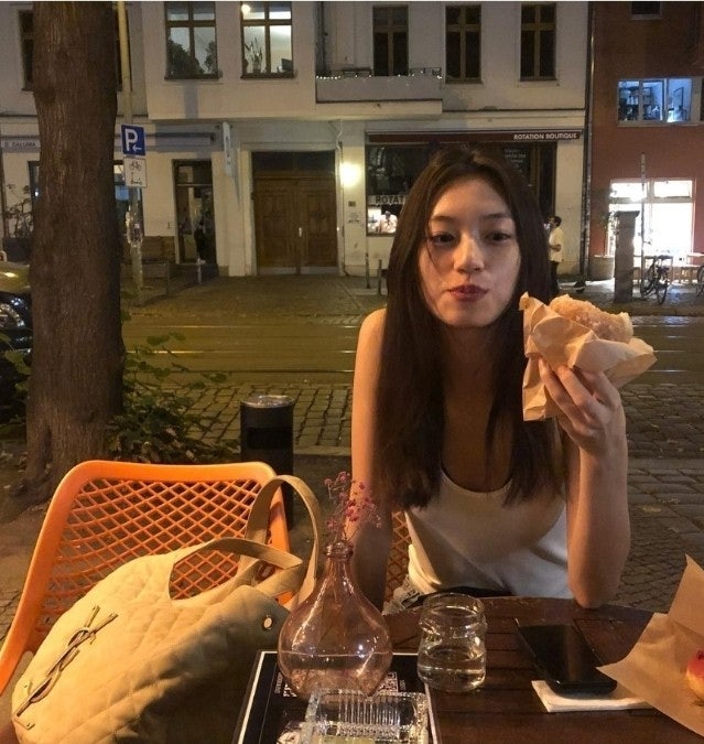 김도연 입생로랑 빅백 vs 이청아 입생로랑 호보백 패션 비교