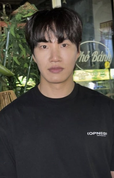김기리 박위 송지은 결혼 과정, 책 선물로 이어진 첫 만남의 기록