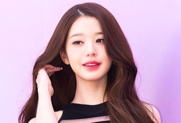 "3시간 촬영을 40분 만에?" 장원영, 태도 논란 속 스태프가 직접 올린 미담의 실체
