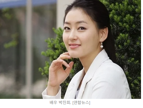 "박위, 친동생처럼 생각한다"더니…논란 터지자 'SNS 활동' 중단한 박진희