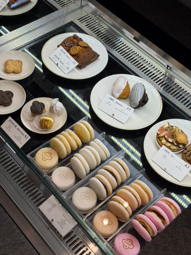 강남역자라 자라카페 자카페 후기 ZARA 강남점 신상 오픈행사중 1·2·3층 쇼핑 총정리