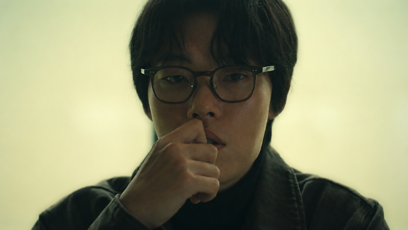 넷플릭스 드라마 〈들쥐〉, 류준열 안경과 선글라스 대전 알펜안경