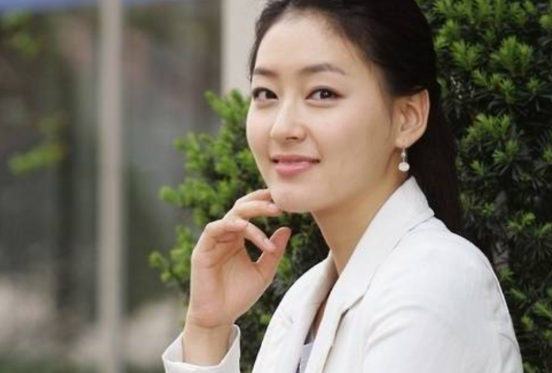 “친동생처럼 생각한다”던 박진희까지 소환됐다…박위 논란, 왜 주변 사람까지 답해야 하....