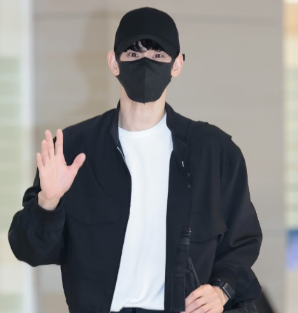 김수현 복귀, 배우 하길 잘했다…국내 활동 재개 언제?