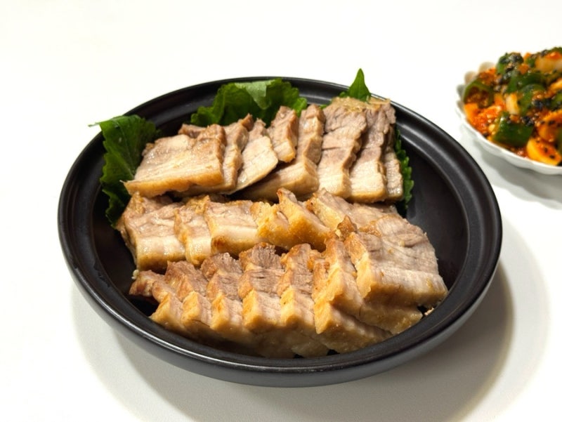 삼겹살 무수분 수육 레시피 된장 <간단 돼지고기 무수분 수육 만들기> 스타우브 무수분 수육 ....