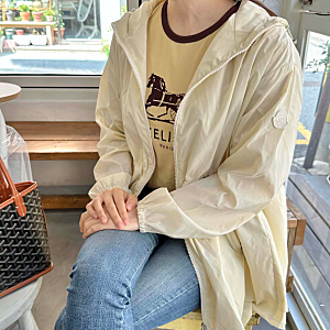 "핫딜" 몽클레어 여성 바람막이 웨트 사이즈 추천과 이유
