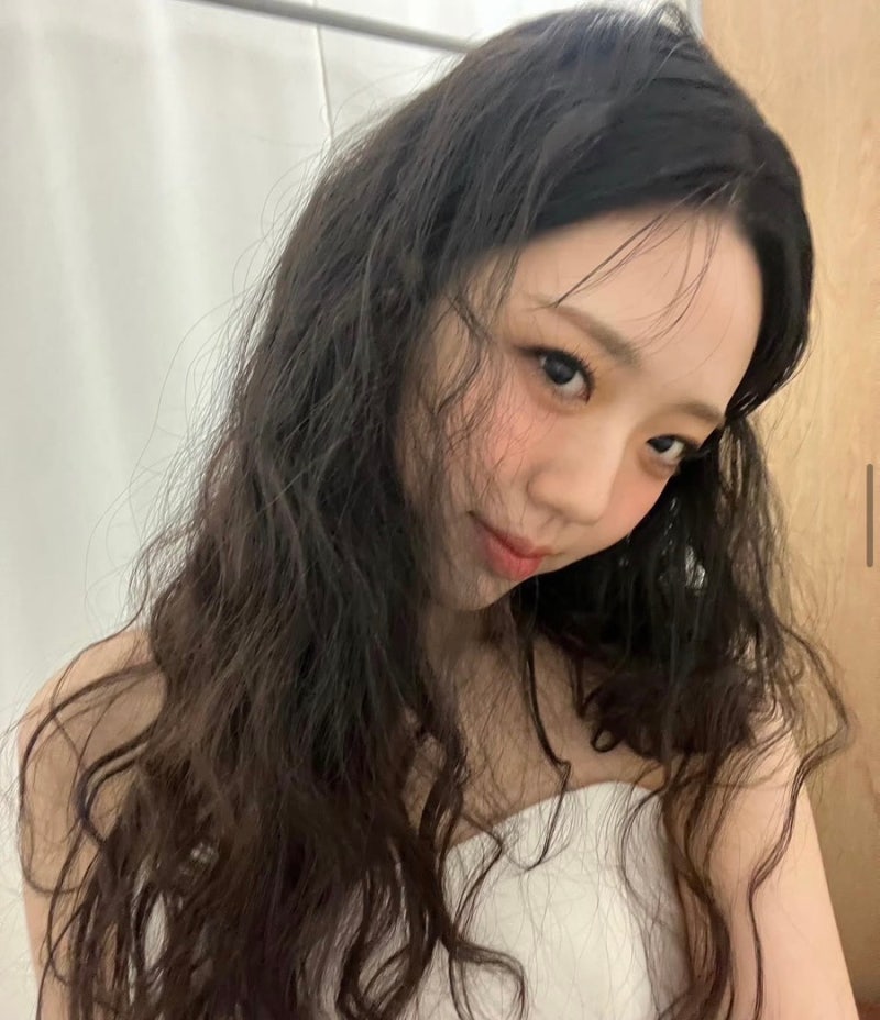 “교회 친구였는데 1년 만에 결혼까지?” 지예은 프로필 나이 키 학력 MBTI 바타 열애 결혼 재....