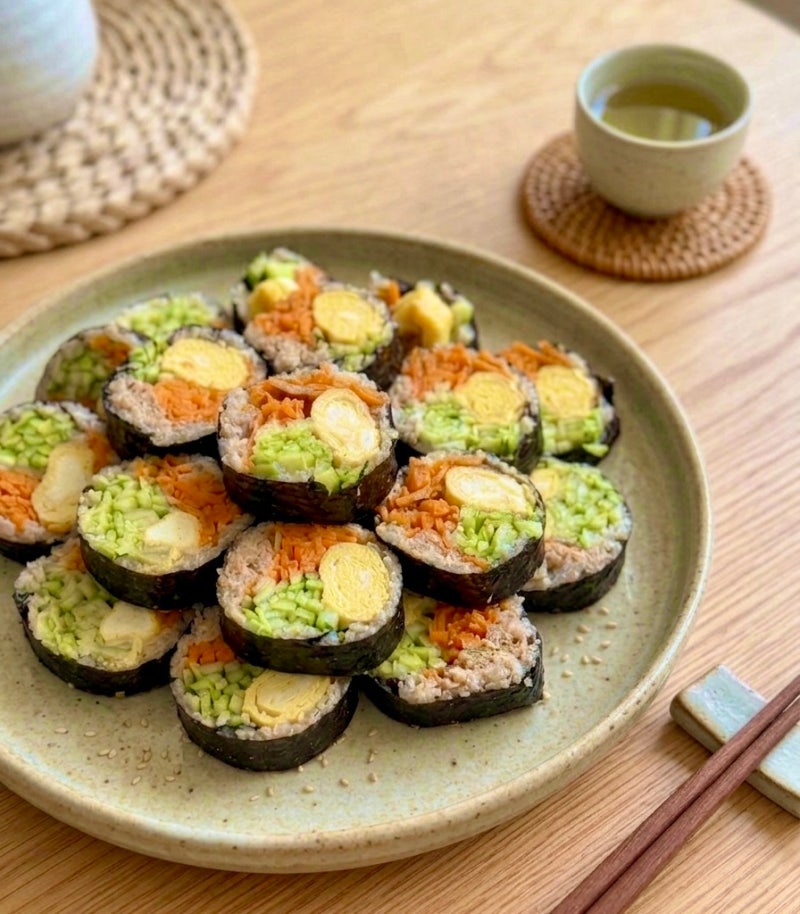 부담 없는 참치오이김밥 만드는법, 밥 적은 다이어트 계란 김밥 레시피
