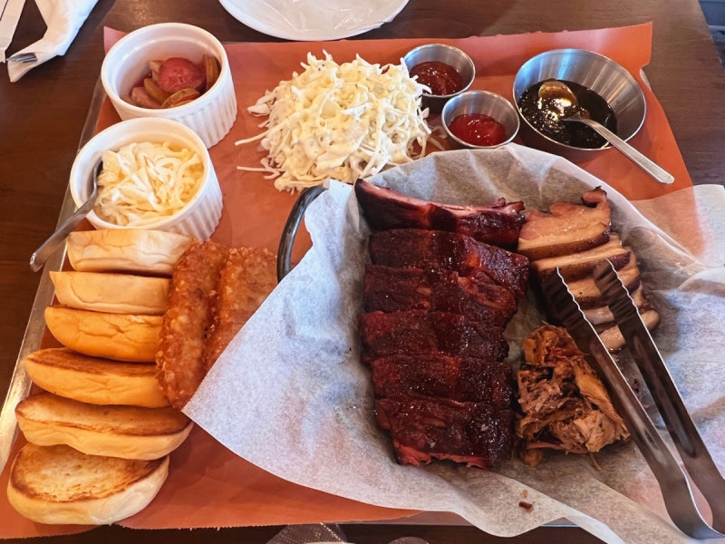 일산 예약필수 텍사스 스모크 바베큐 맛집 라이브 재즈공연 참나무 훈연 바베큐 추천 '힐하....
