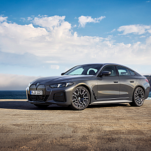 '전기차도 펀드라이빙 될까?' 2026 신형 BMW i4 M60 그란쿠페, 고성능 전기차의 미래를 지금 바로 ....