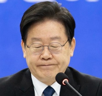 이재명 대통령 지지율 34.7%, 2주 연속 최저치 경신. 역대 사례로 보니 이게 위험한 이유