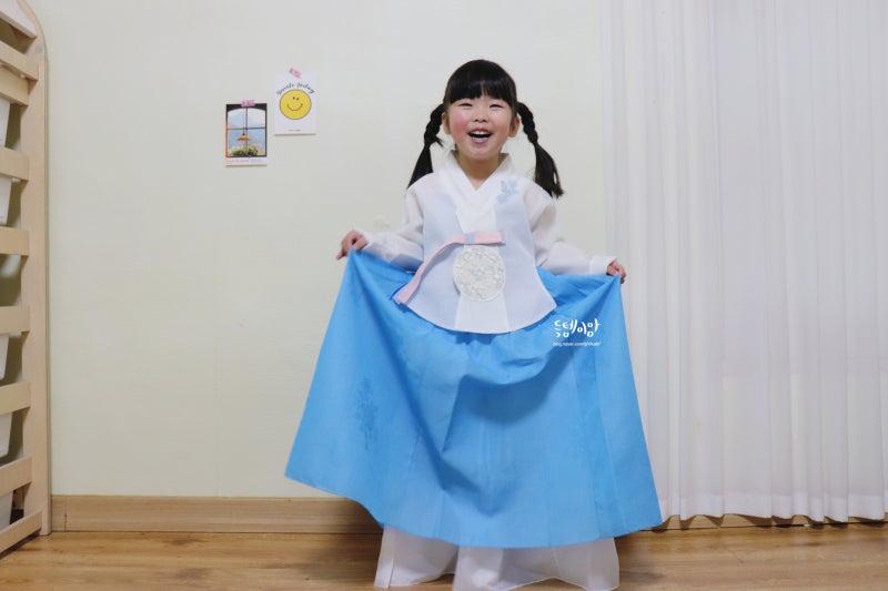 여아한복 남아한복 뭐가 다를까? 아동한복 종류와 이름 정리