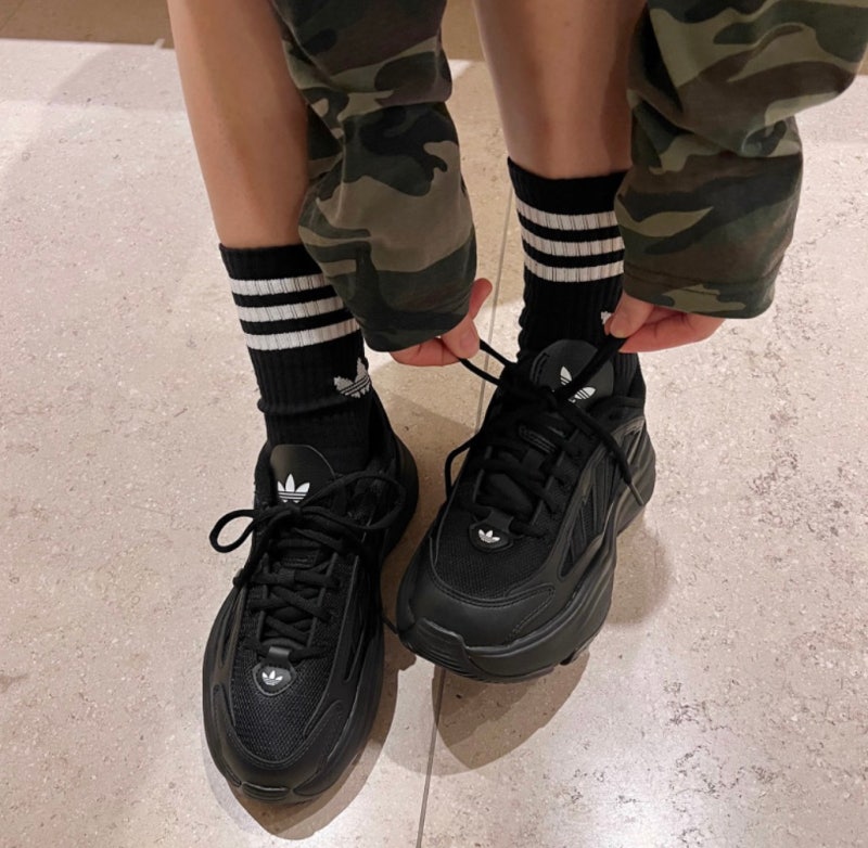 “키높이 운동화 찾았다면 이건 그냥 지나치기 힘들걸?” 아디다스 오즈가이아 IG6045 코어블....