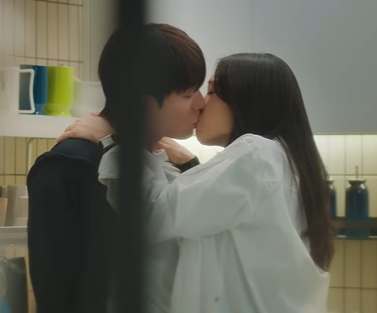 서강준♥안은진, 10년 차 연인으로 변신