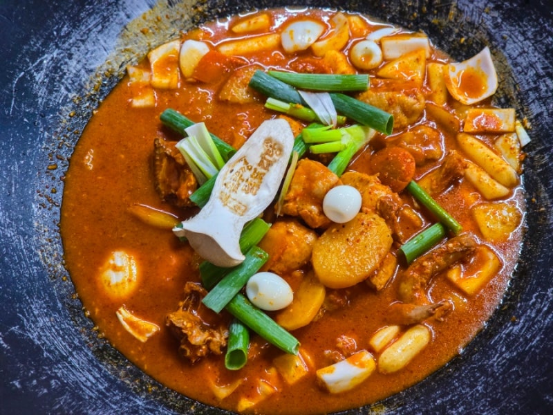 제주 노형동 맛집 드럼통솥뚜껑닭도리탕 저녁 방문 후기