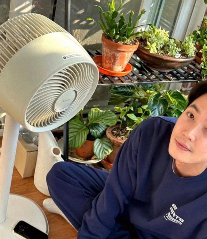 "소속사가 이미 입장 냈다" 정경호 수영 14년 마침표 뒤 처음 본 표정