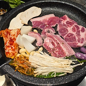 수원역고기집 - 벌집삼겹살, 18년 운영 노하우 수원 고기맛집