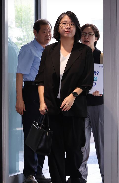 용혜인 남편 누구? 월급 300만원에 비례대표 의원직까지…성평등가족부 장관 후보자 논란 총....