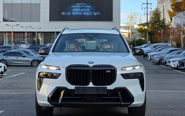 2026 BMW X7 M60i 가격 할인! 역대급 프로모션으로 빠른 출고 가능합니다 (최대 할인 )
