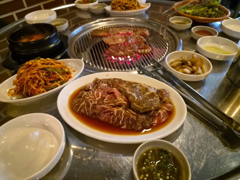 영등포역 맛집 추천 영일목덜미살연탄구이집!!