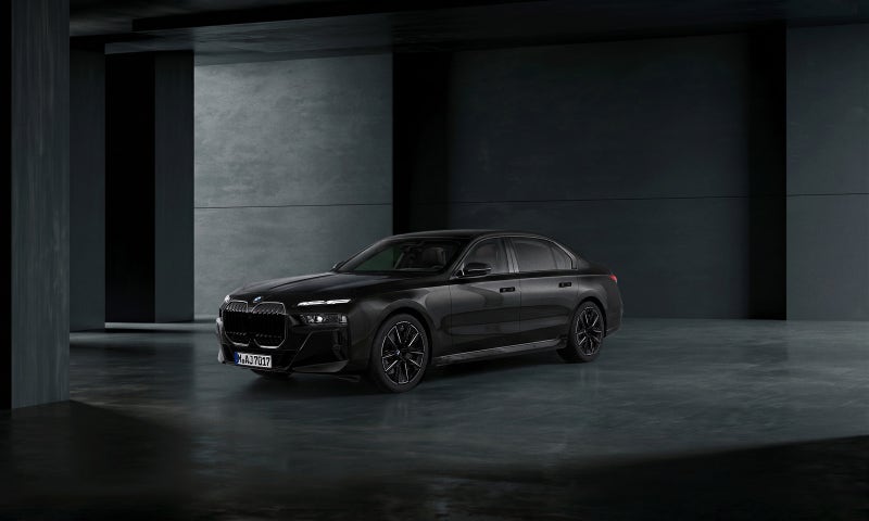 BMW 740i xDrive M 스포츠 프로, 기존 M 스포츠와 무엇이 다를까?