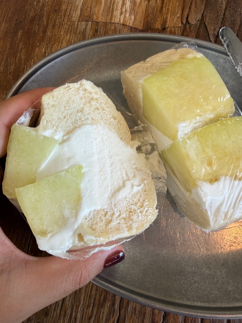 광주 디저트 맛집 “위트앤드”