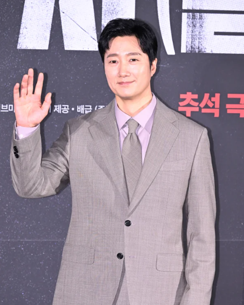 박해일 결국 유튜브까지 나온다 데뷔 후 첫 웹예능을 유해진과 선택한 이유