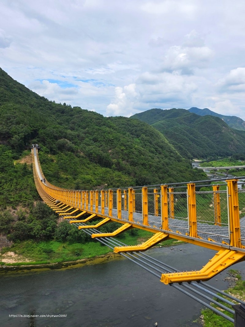 [ 충남 금산 가볼만한곳 ] 선선한 가을 산책 추천! 금산 월영산 출렁다리 후기 ( feat. 코스 추....