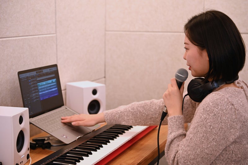 신안동작곡학원, 오늘은뮤직에서 콧노래 한 줄로 시작해봐요