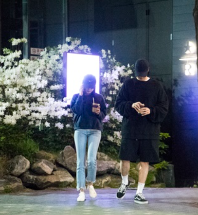 “17살 연하 아나운서와 혼인신고했는데…” 결혼 7년 차에도 아내 얘기 거의 안 한 소지섭, ....