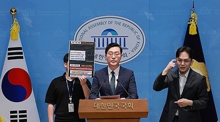 "장경태 보여서 찍었다"…1년 만에 뒤집힌 성추행 사건의 반전