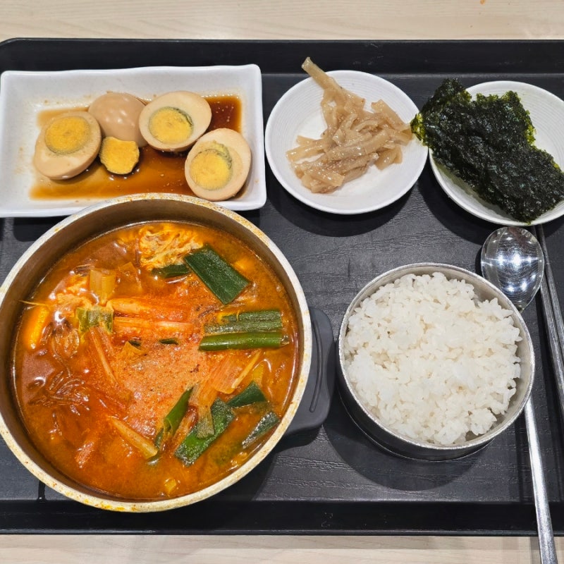 탕맛기픈 우삼겹파개장