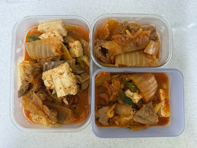 돼지고기 김치찌개 끓이는 법, 코인육수 넣은 간단 레시피