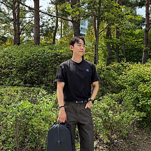 유니클로 배럴진 청바지 데님 올리브 착용 후기
