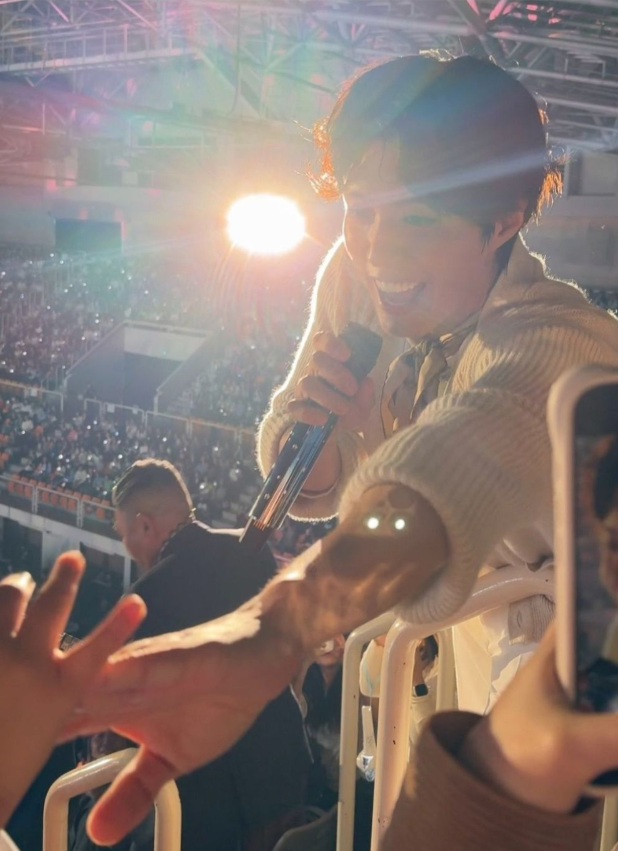 Park Bo Gum's Fan Meeting Re-evaluated for Exceptional Fan Service