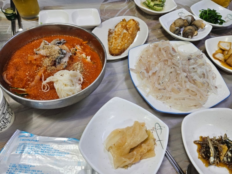 울진 죽변항 회 맛집｜가격 부담 없이 푸짐한 독도횟집